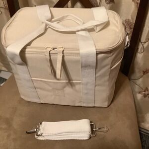 NESPRESSO TRAVEL COOLER BAG INSULATED-NEW